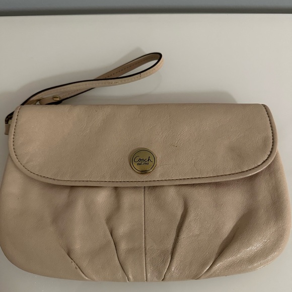 Coach clutch - Picture 3 of 4